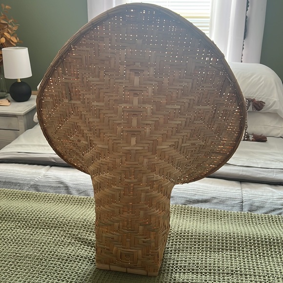 Unique Basket - Picture 5 of 5